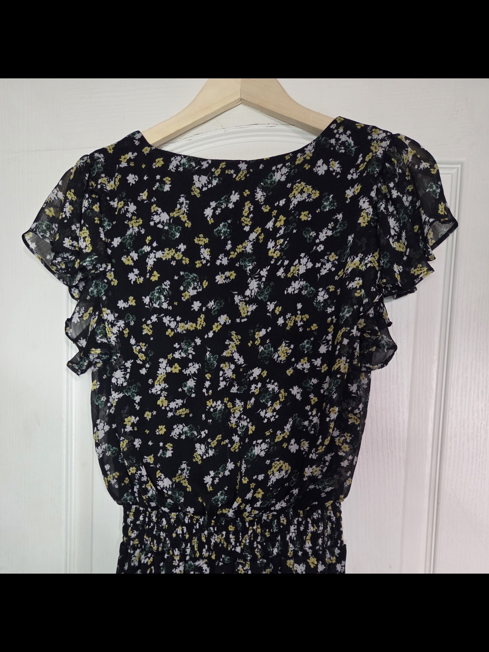 Black Floral Chiffon Midi Dress - Flutter Sleeves & Smocked Waist Size Large - Picture 5 of 8